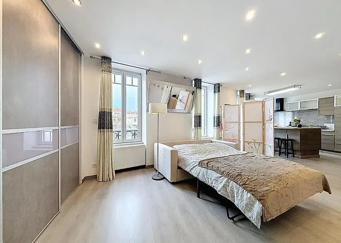 Vers Asm 4 Pers Clim Wifi Fontaine Apartment Clermont-Ferrand